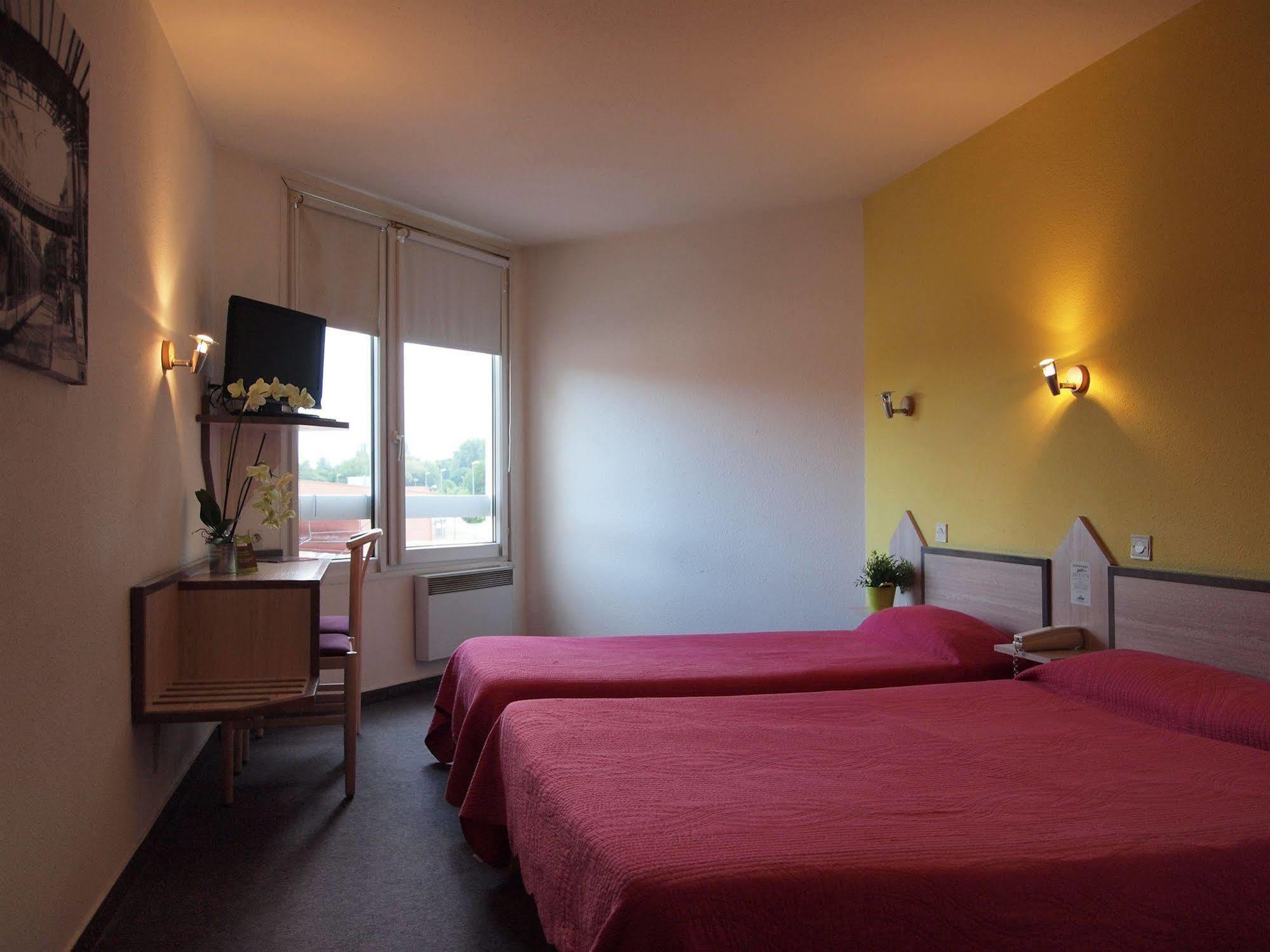 East Hotel Hoenheim Екстер'єр фото