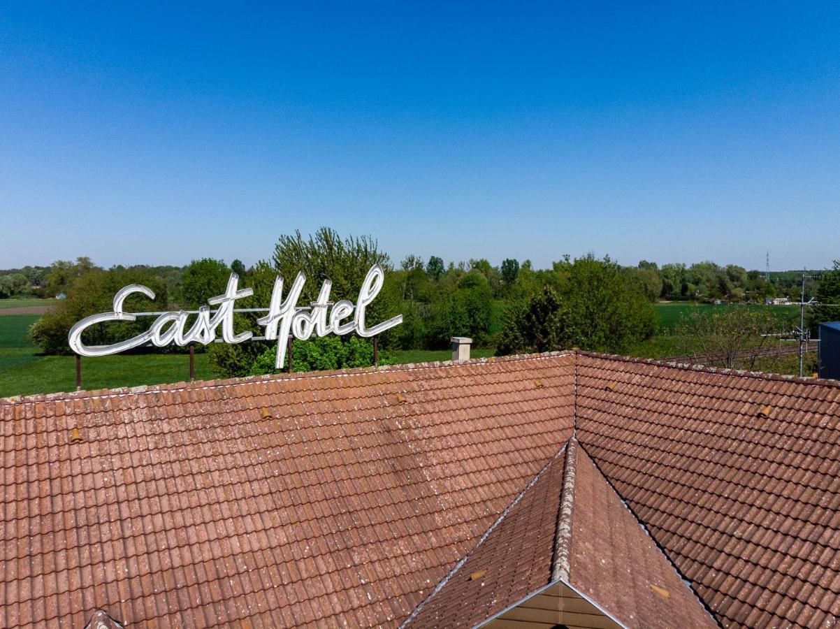 East Hotel Hoenheim Екстер'єр фото